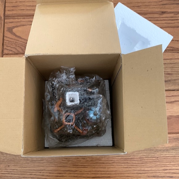 Boyd’s Bears Boobear’s Spook N Sparkle Haunted House - Picture 5 of 15